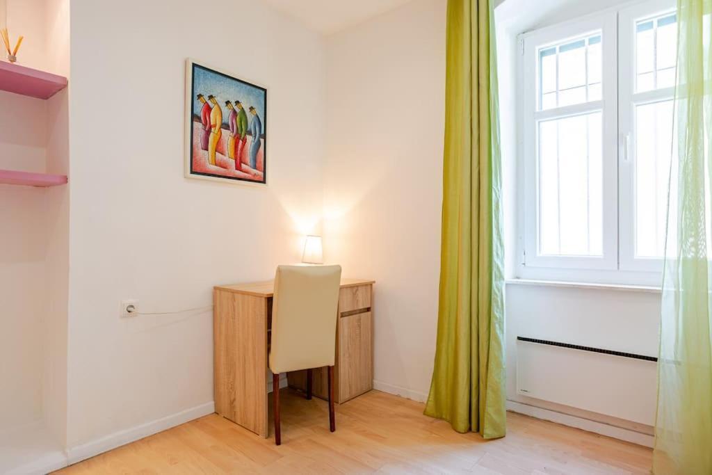 Apartment Bacvice Split Exterior photo